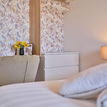 Les Chambres De Troyes - Parking Free Fibre Netflix Eksteriør bilde